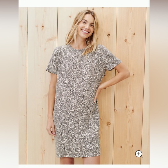 Jenni Kayne Leopard T-Shirt Dress - Picture 1 of 7